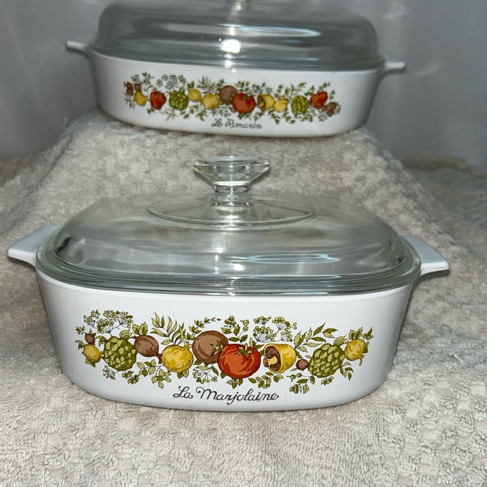 Corningware White Dish with Fruit and Floral‎ Pattern